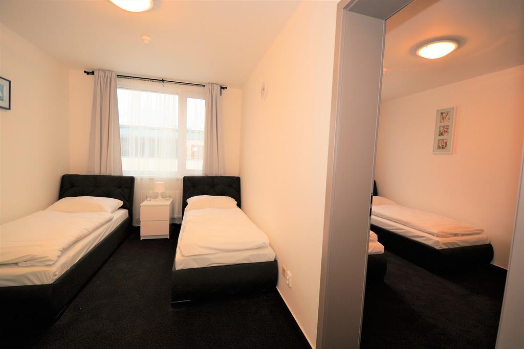 Hotel Harfa Prague Room photo