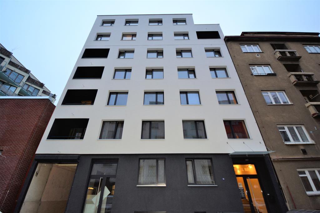 Hotel Harfa Prague Exterior photo