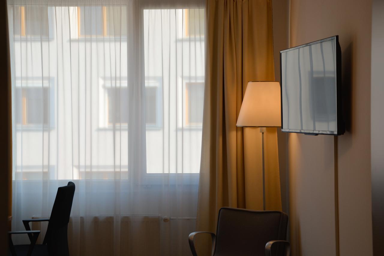 Hotel Harfa Prague Exterior photo