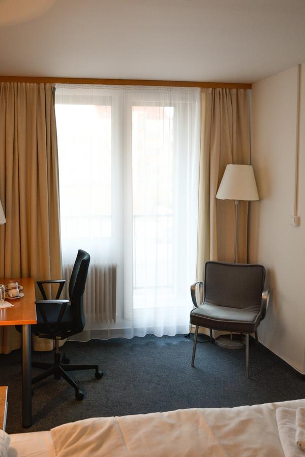Hotel Harfa Prague Exterior photo