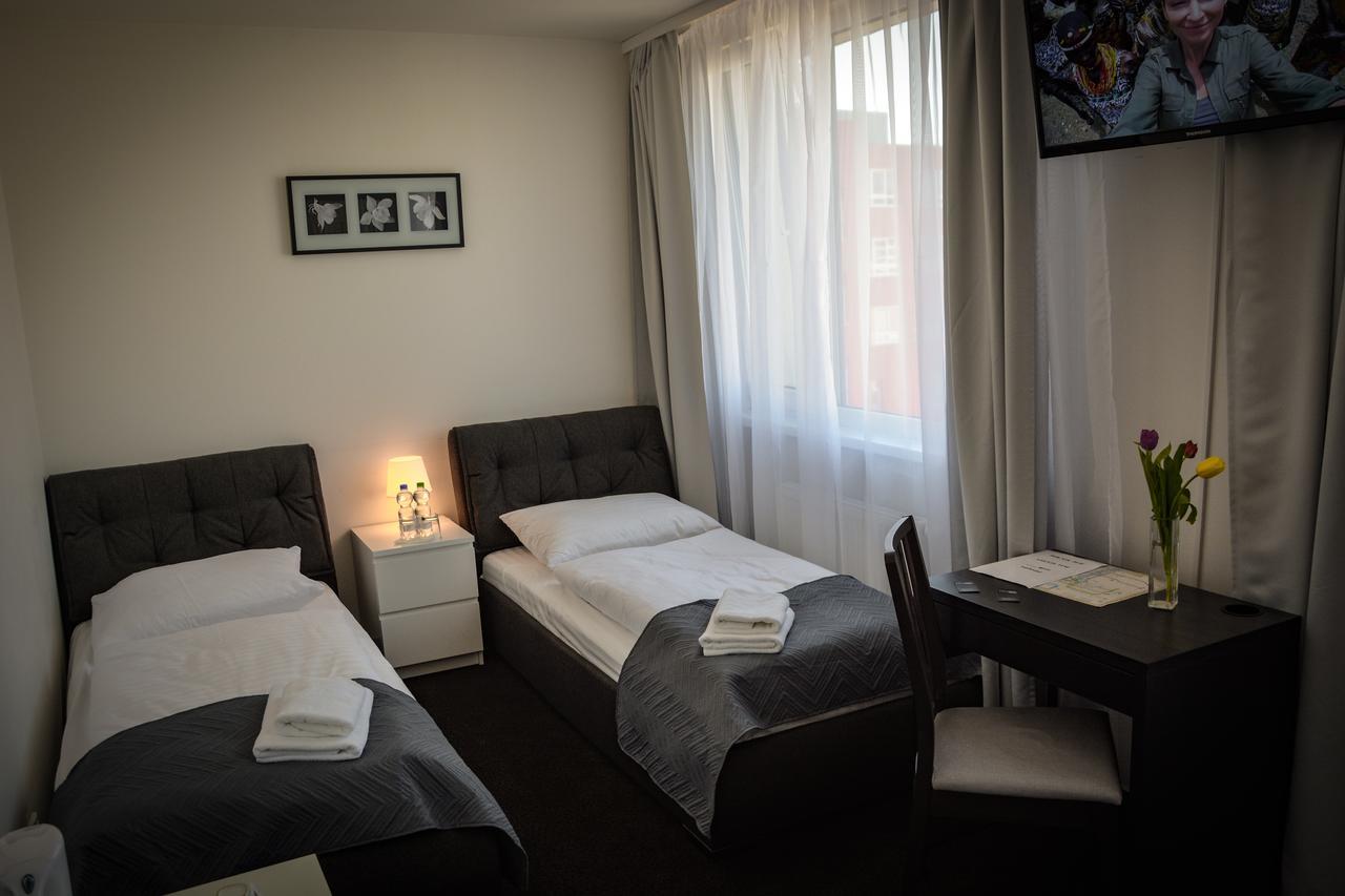 Hotel Harfa Prague Exterior photo
