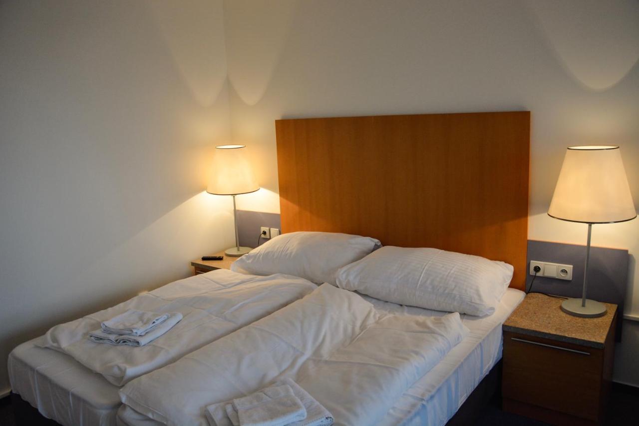 Hotel Harfa Prague Exterior photo